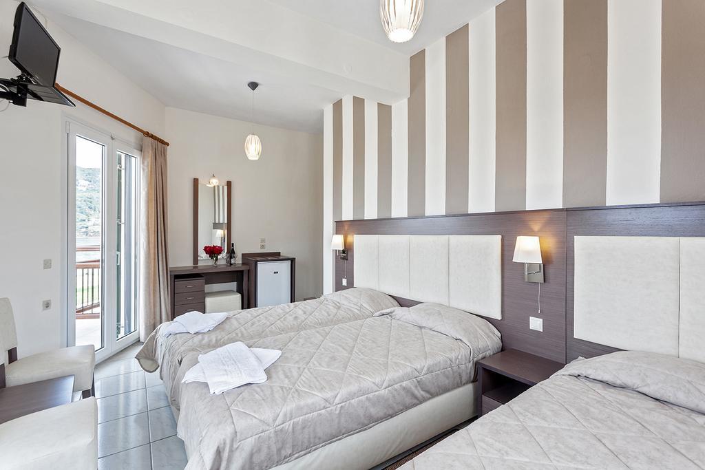 סקופלוס טאון Akti Fine Rooms מראה חיצוני תמונה